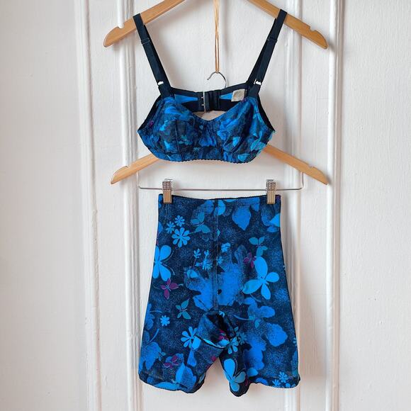 60s Bullet Bra and Girdle Set XS 32A Floral Vintage Lingerie 50s Foundation Wear - Picture 6 of 9